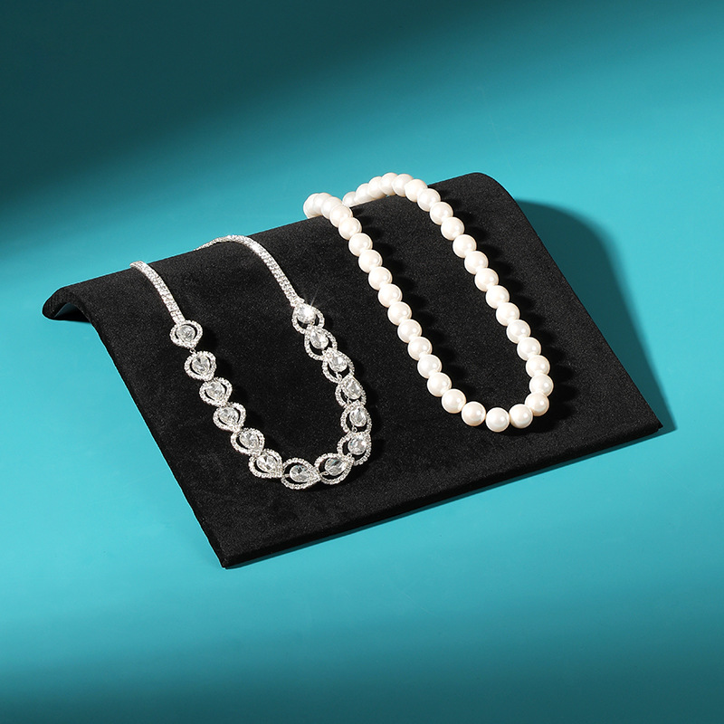 Plateau de présentation en vel - Jewelry And Watches Store avis et prix