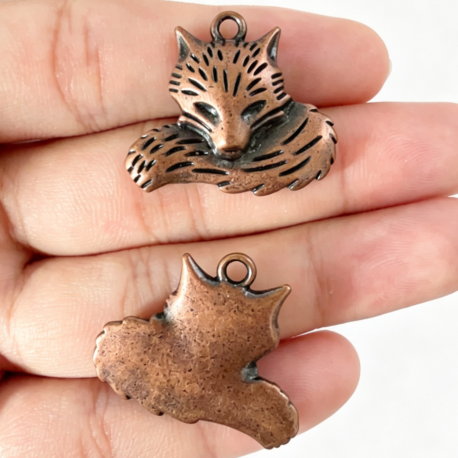 5 pièces, breloques en alliage - Wolf Jewelry & Watches Tampa Reviews avis et prix