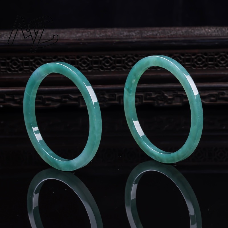 Bracelet en émeraude naturelle - Jewelry & Watches Spółka Z Ograniczoną Odpowiedzialnością avis et prix