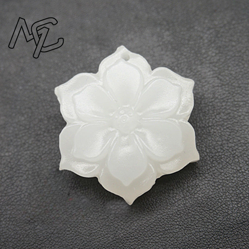 Pendentif fleur Pentagonal en  - Jewelry & Watches Spółka Z Ograniczoną Odpowiedzialnością avis et prix
