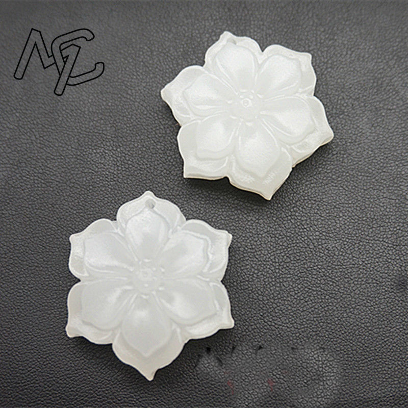 Pendentif fleur Pentagonal en  - Jewelry & Watches Spółka Z Ograniczoną Odpowiedzialnością avis et prix